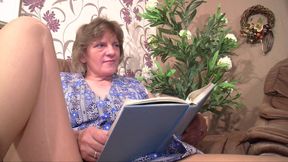 Pierced MILF Needs Special Fuck