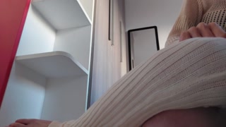 Giantess studies you as a foot slave