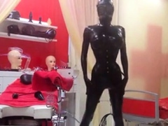 Kylies Latex Webcam Show: BDSM Fun im Studio
