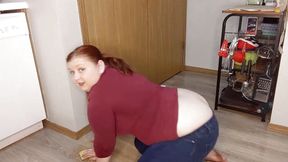 Butt Reveal Floor Scrubbing
