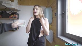 ”Amateur Honey does a P-O-V Ride for Money”