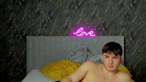 Lucian Vale Private Show