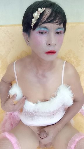 Oanh Le -Dressed as a sexy porn princess -Selfie ejaculates and then moans cock