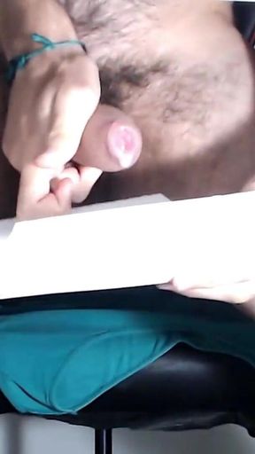 Masturbandome 2 Minutos Con Final Feliz, Cumshot Gigante