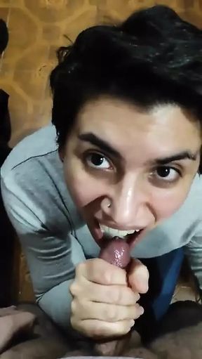 Quickie! Cum Mouthful, Cumplay and Swallow!