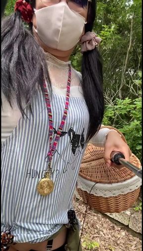 No. 269 a Walk in the Open Wearing an Apron, Part 2