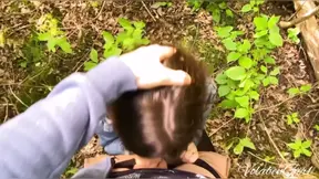 The guy caught the girl in the woods and fucked her in the bushes