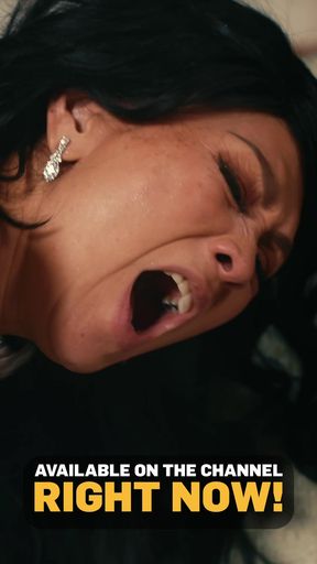 Mature neighbor wants to have fun!