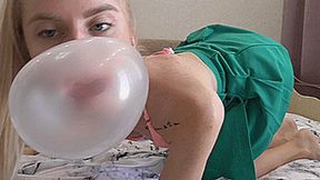 Big bubblegum! MP4