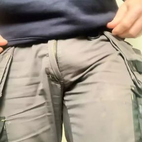 show off bulge