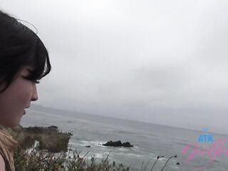 Vacation enjoyment with pleasing and sinless Remi Raw behind the scenes oral in the car