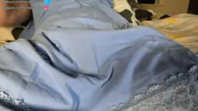 Amateur 18yo Fiona Brandy shows off huge clit in close-up