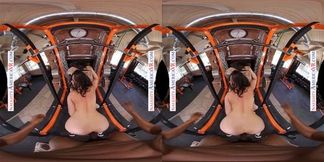 Naughty America Whitney Wright shows you her 2 skills Boxing and FUCKING!!!