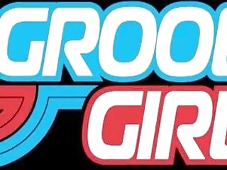 GROOBYGIRLS: Soap and Tug With Kalli