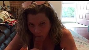 Catalina discreetly visits her neighbor for a naughty&#x1F608; encounter