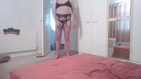 beddy in the mirror