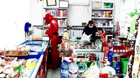 红色紧身丝袜超市购物