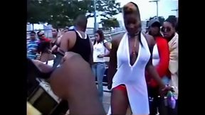 Lesbian-Pride2K6.1-Off-The-Hook!