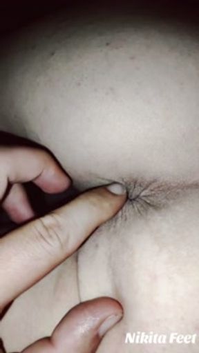 He my ass after a party and squirts inside💦 me