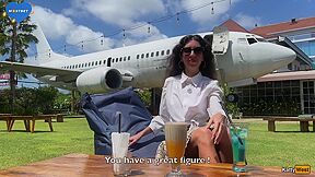 I Asked A Stranger To Take A Photo Of Me On The Beach And He Fucked Me In Hotel And Came On My Face