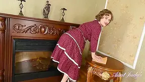 Yulenka Cleaning, & Hairy Pussy Play