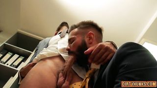 Watch Homo Anal Invasion take on Popshot's anal muscles in wild, hot action