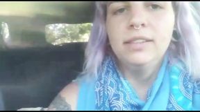 She Can&#039;t Resist and Suck Me While Driving in the Car
