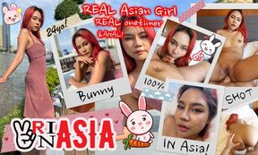 Thai student with red hair loves modeling and tourists