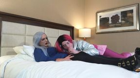 Trans Woman Sucks Sexy Crossdresser&#039;s Huge Cock