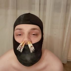 Locked smoker pisses in Boxers