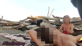Outdoor Flashing in Nude Beach Sucking and Cumshot of Big Cock in Front of Everyone - Misscreamy