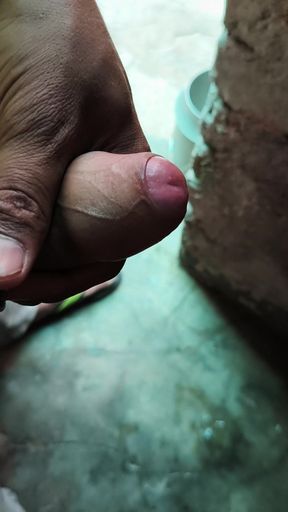 See the right way to fist today.
