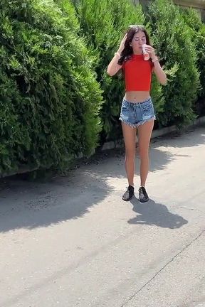 Public Blowjob in the Bushes with Stranger and Crazy Cumwalk Covered in Cum