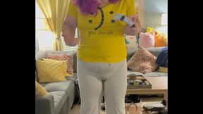 foxie wets her pajamas playing video games