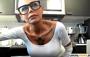 Hot australian mom rubs her pussy