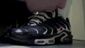 faibien fucked by sneaker dominant tim cosla