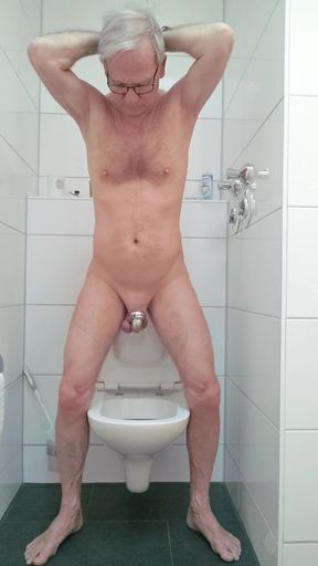 Horny to piss