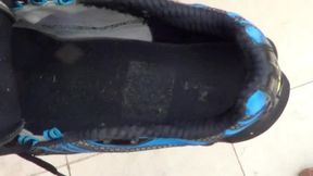extrme sublmssion in sneaker and piss outdoor