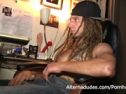hot skater with dreads