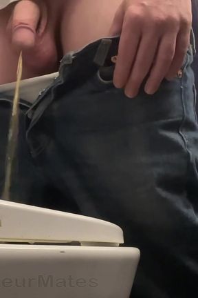 Amateur Straight Boy in Jeans Shorts with Big Hanging Balls Caught Pissing Hands Free