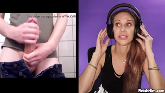 Vicky gets amazed by a huge cock and takes a hot load