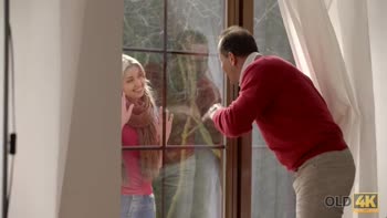 Tiny Teen (18+) Gets Lost in Mature's Huge Cock