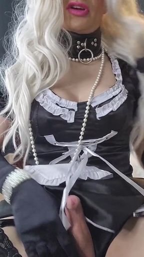 Naughty Maid Getting Distracted From Doing Her Chores