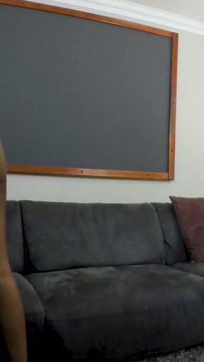 Big tits ebony model booked for blow-job at couch casting call   Clip 1