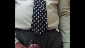 executivo da uma aliviada no trabalho