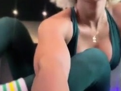 home made amateur blonde Masturbating
