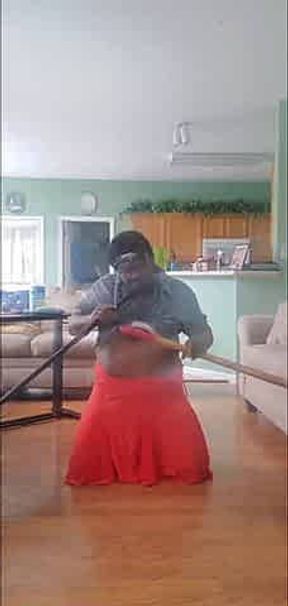 CHUBBY BLACK TGIRL NERD  DILDO BUKKAKE