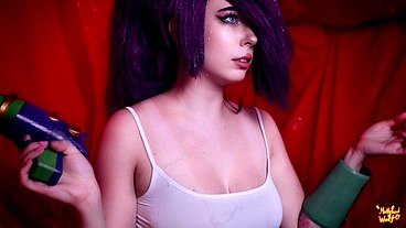 Futurama. Leela impregnated by alien with -