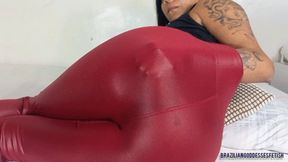 Perverse Queen's Wicked Farts - part 3