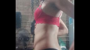Cdzinha safada s&oacute_ de toalha